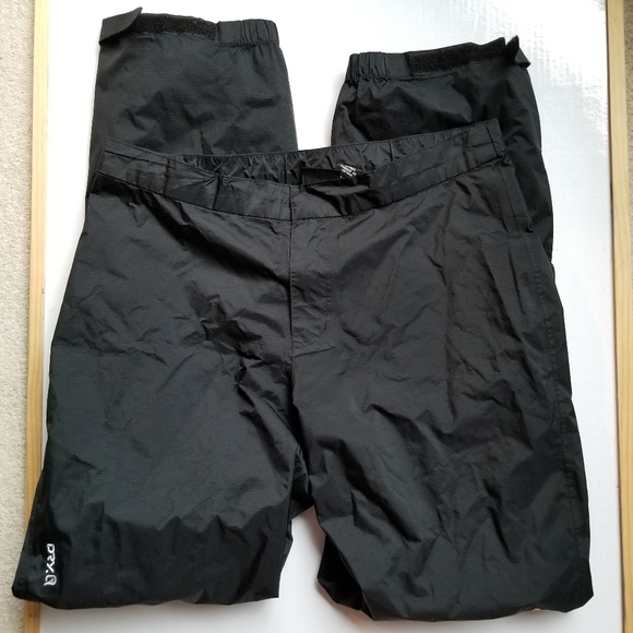 Mountain Hardwear Dry Q Nylon Wind Pants - Picture 3 of 14